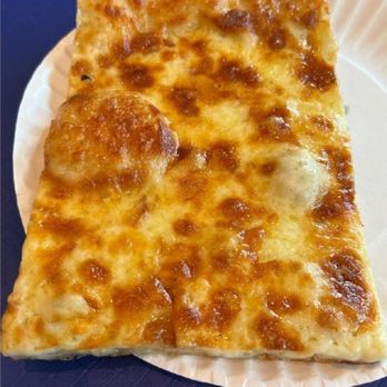 Pizza Ponte - Four Cheese Pizza - Italian Near Me - Lake Buena Vista, Florida Pizza Ponte - Four Cheese Pizza - Italian Near Me - Lake Buena Vista, Florida