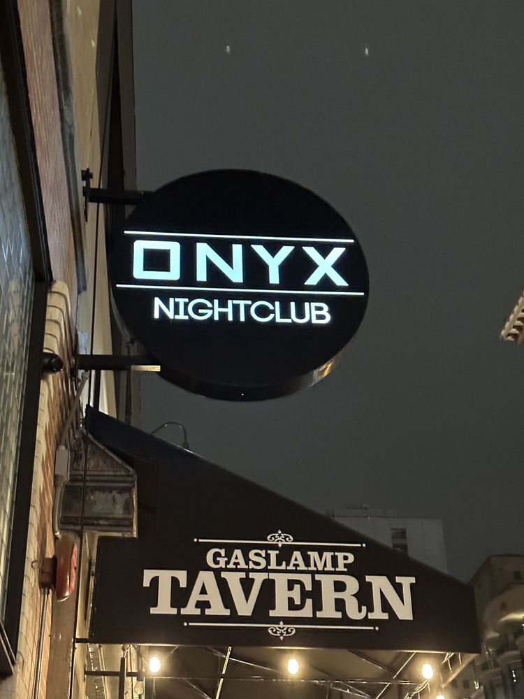 ONYX Updated September 2024 13 Photos & 59 Reviews 852