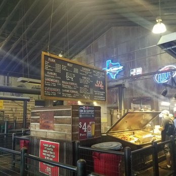 Hard Eight BBQ - Barbeque Near Me - The Colony, Texas