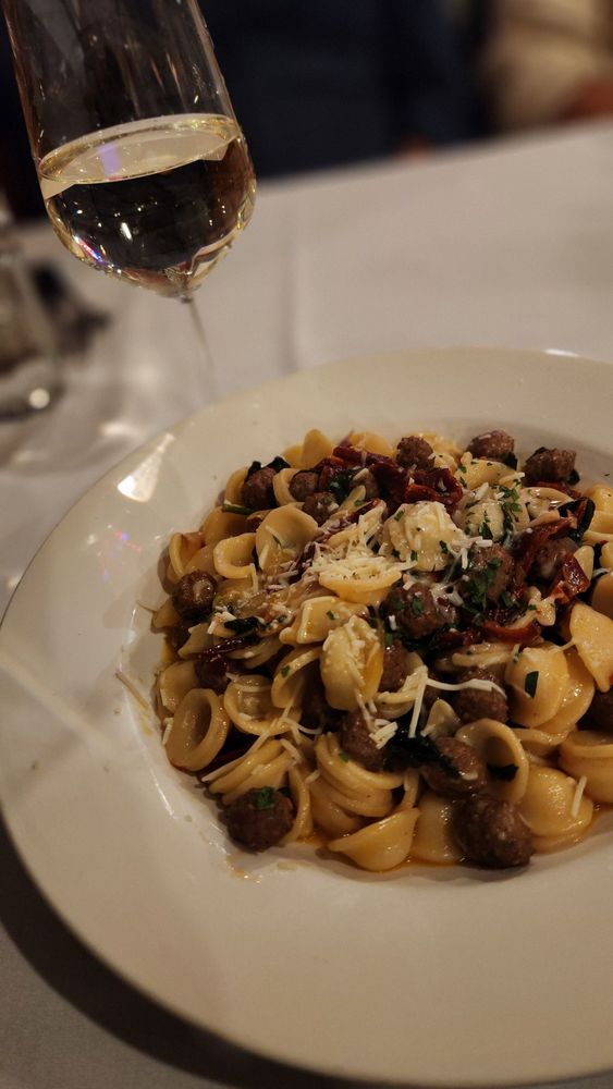 Joey’s Bold Flavors