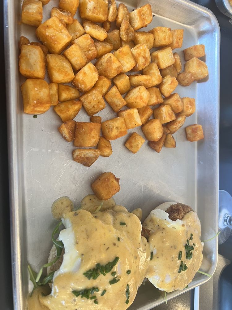 ROWDY ROOSTER Updated September 2024 20 Photos & 18 Reviews 203