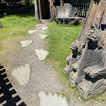 Shrine Drive Thru Tree - Bear footprints leading to one of the treehouses. So cute! - Landmarks & Historical Buildings Near Me - Meyers Flat, California Shrine Drive Thru Tree - Bear footprints leading to one of the treehouses. So cute! - Landmarks & Historical Buildings Near Me - Meyers Flat, California
