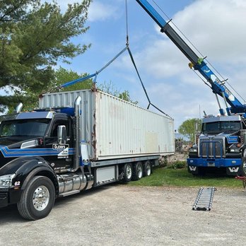 Glenn's 24 HR Towing - A 40' Container that we moved for a customer - Towing Near Me - Green Bay, Wisconsin Glenn's 24 HR Towing - A 40' Container that we moved for a customer - Towing Near Me - Green Bay, Wisconsin