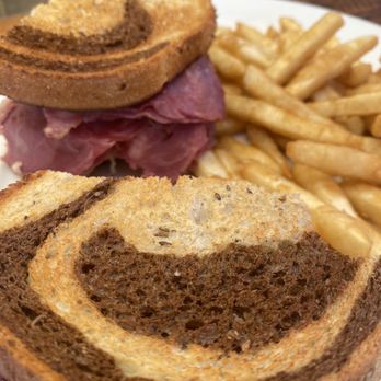 Sunny Side Solana - Reuben sandwich - Breakfast & Brunch Near Me - Solana Beach, California Sunny Side Solana - Reuben sandwich - Breakfast & Brunch Near Me - Solana Beach, California