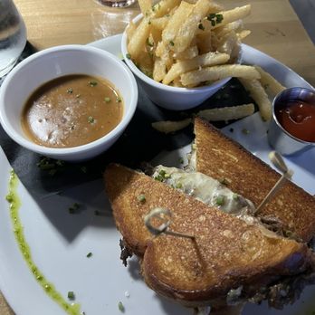Livello - Lowe French onion soup short rib dip - Pizza Near Me - Coral Springs, Florida Livello - Lowe French onion soup short rib dip - Pizza Near Me - Coral Springs, Florida