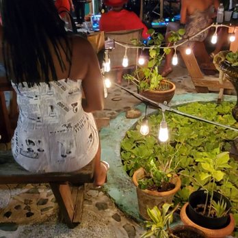Tillett Gardens - Patrons and band in an idyllic setting. - Resorts Near Me - St Thomas, Virgin Islands