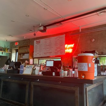 Sweet Chick - Inside - Breakfast & Brunch Near Me - Brooklyn, New York Sweet Chick - Inside - Breakfast & Brunch Near Me - Brooklyn, New York