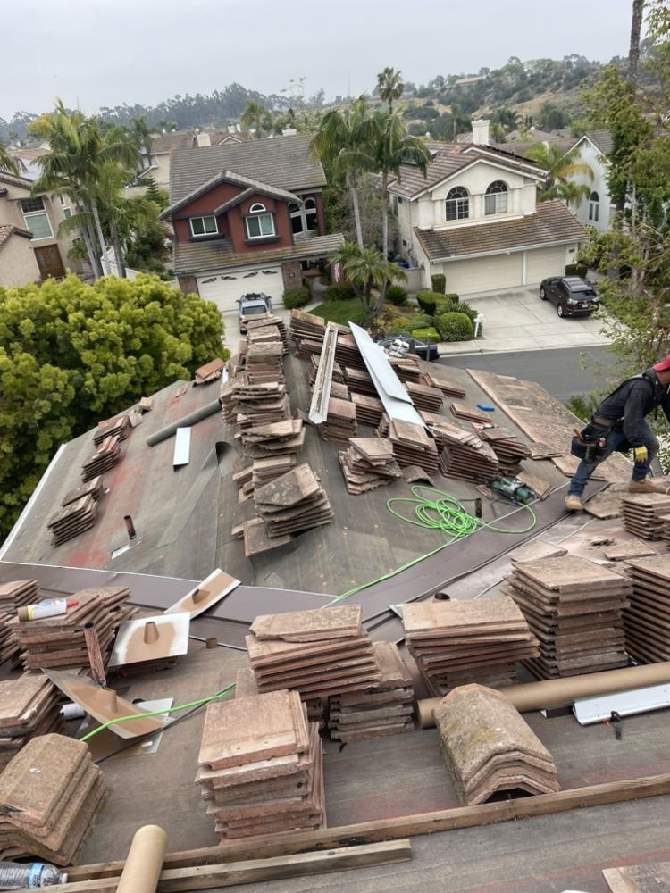 Slide of JR Custom Roofing