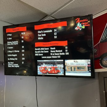Harold's Chicken Shack - Menu - Chicken Wings Near Me - Chicago, Illinois Harold's Chicken Shack - Menu - Chicken Wings Near Me - Chicago, Illinois