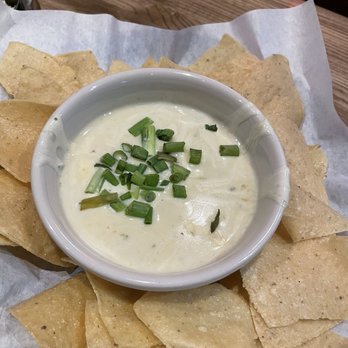 Logan's Roadhouse - Queso & Chips (the chips) - American Near Me - Fultondale, Alabama
