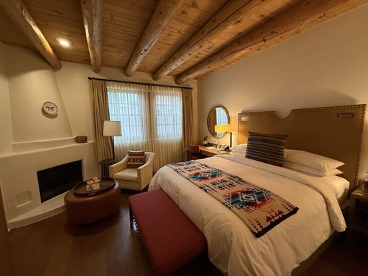 Rosewood Inn Of the Anasazi by null