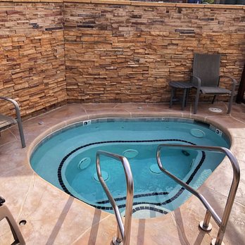 Moonstone Landing - Their Jacuzzi - Hotels Near Me - Cambria, California