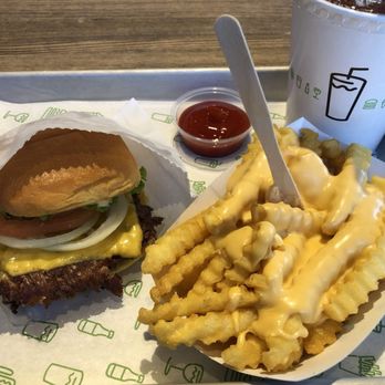 Shake Shack Irvine Spectrum - Burgers Near Me - Irvine, California Shake Shack Irvine Spectrum - Burgers Near Me - Irvine, California