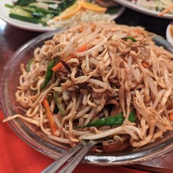 Restaurant Ruby Rouge - Noodles with a mix of bean sprouts and veggies. It is the third part of the Peking Duck experience.