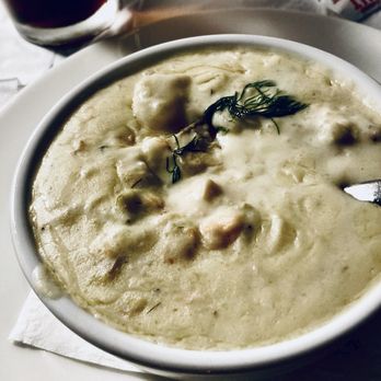Radisson Hotel Seattle Airport - Chowder - Hotels Near Me - Seattle, Washington Radisson Hotel Seattle Airport - Chowder - Hotels Near Me - Seattle, Washington