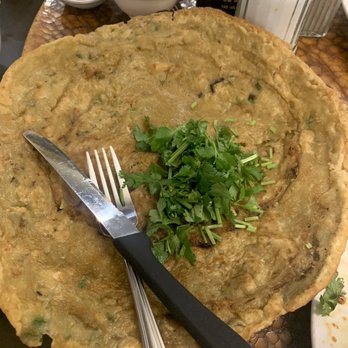 Phnom Penh - Oyster pancake - Cambodian Near Me - Vancouver, British Columbia