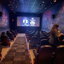 Chase Park Plaza Cinemas - Cute tiny theater.
