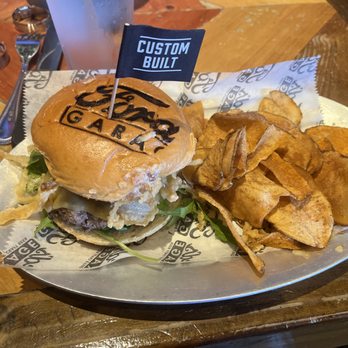 Ford's Garage St. Augustine - Ford's Garage Restaurant - Estate Burger with kettle chips - Burgers Near Me - St. Augustine, Florida