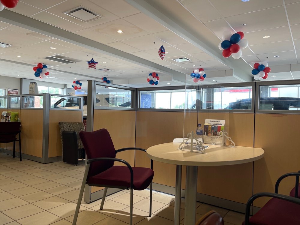 ADVANTAGE TOYOTA 1970 River Oaks Dr, Calumet City, Illinois Car