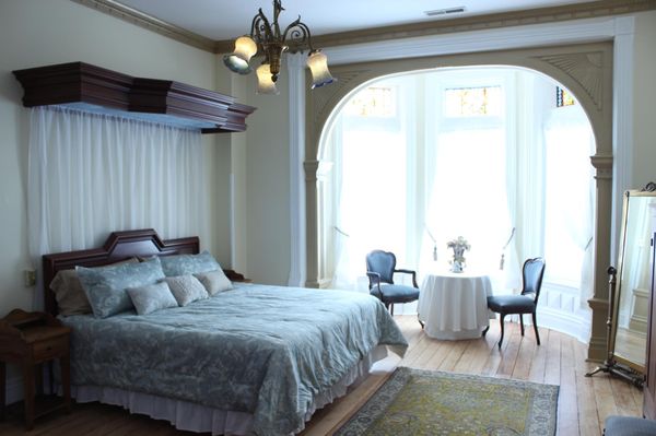 Shakespeare Chateau Inn Bed & Breakfast by null
