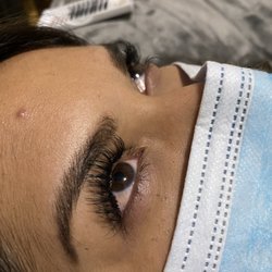 Lashes By Les