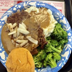 Louis’ Rose Hill Cafe - Hamburger steak broccoli and mashed potatoes