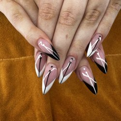 Onyx Nail Bar - Acrylic Nails