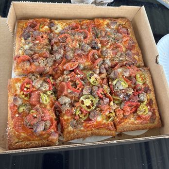 Barbanera Pizza - You can see the quantity of toppings that tasted excellent! - Pizza Near Me - Decatur, Texas