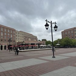 USC Village - Courtyard area