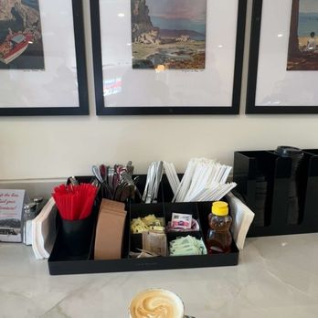 Roamer Coffee House - Coffee & Tea Near Me - Sparks, Nevada
