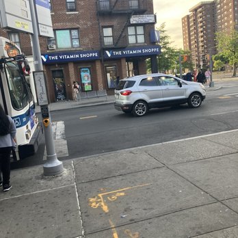 The Vitamin Shoppe - May 2023 - Vitamins & Supplements Near Me - Forest Hills, New York