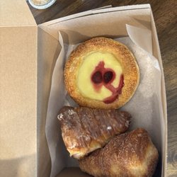 Sunny Mayne Bakery Cafe