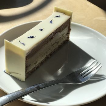 Roselle - Early grey cake - Bakeries Near Me - Toronto, Ontario