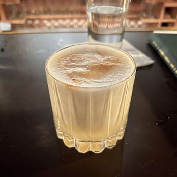 The Robin Room - Whiskey Sour - Cocktail Bars Near Me - Madison, Wisconsin The Robin Room - Whiskey Sour - Cocktail Bars Near Me - Madison, Wisconsin