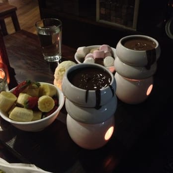 Max Brenner - Fondue for Two! - Cafes Near Me - Hamilton, QLD