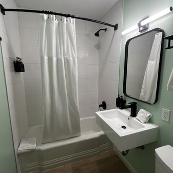 The Imperial - Bathroom - Food Court Near Me - Albuquerque, New Mexico