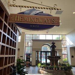 Hemingways's Cafe