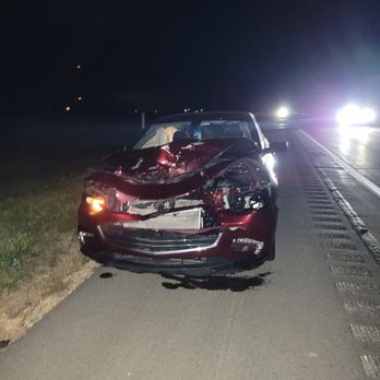 Fred's Towing Service - Car after striking huge buck - Towing Near Me - Davenport, Iowa