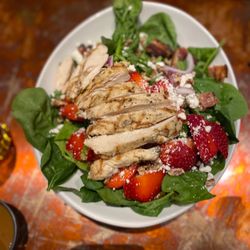 Feather Falls Brewing Company - Chicken strawberry salad