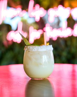 Salt + Lime by null