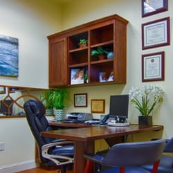 William C Whittle, DDS - Consultation room