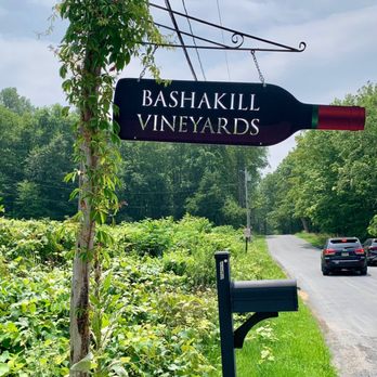 Bashakill Vineyards - Wineries Near Me - Wurtsboro, New York