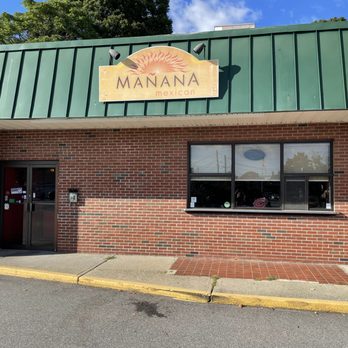 Manana Cafe - the front of the building - Mexican Near Me - Groton, Connecticut Manana Cafe - the front of the building - Mexican Near Me - Groton, Connecticut