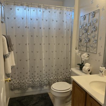 Rosas Cleaning Solutions - Home Cleaning Near Me - Las Vegas, Nevada Rosas Cleaning Solutions - Home Cleaning Near Me - Las Vegas, Nevada