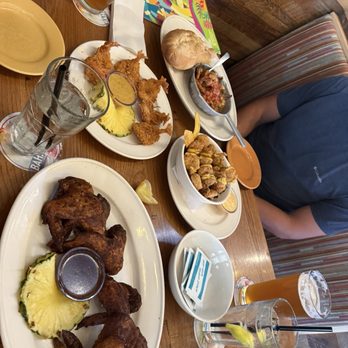 Bahama Breeze - Bars Near Me - Lutz, Florida