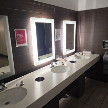 Studio Movie Grill - Cinema Near Me - Bakersfield, California Studio Movie Grill - Cinema Near Me - Bakersfield, California