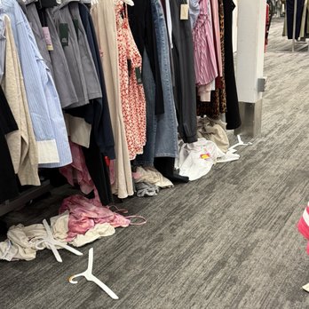 Target - Department Stores Near Me - Daphne, Alabama