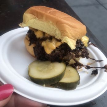 Third Window Brewing - Wagyu smash burger - Breweries Near Me - Santa Barbara, California Third Window Brewing - Wagyu smash burger - Breweries Near Me - Santa Barbara, California