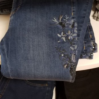 Molly's Meanderings - Nice jeans (a bit high) 4.22.18 - Women's Clothing Near Me - Frederick, Maryland Molly's Meanderings - Nice jeans (a bit high) 4.22.18 - Women's Clothing Near Me - Frederick, Maryland