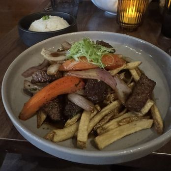 Limón - Lomo Saltado - Peruvian Near Me - Walnut Creek, California